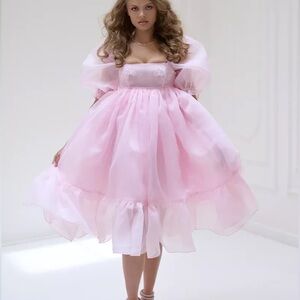 Ballerina French Puff